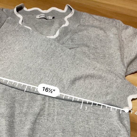 Knitted wool sweater - Picture 7 of 8